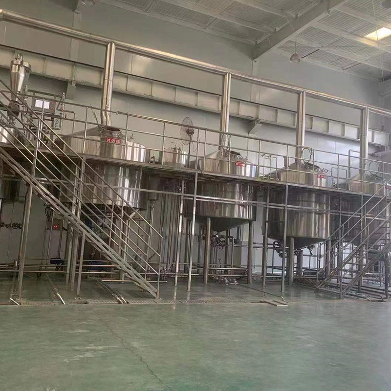 新绛精酿啤酒设备厂—平面布置、设备设计、制造、调试、培训等一条龙服务_COPY
